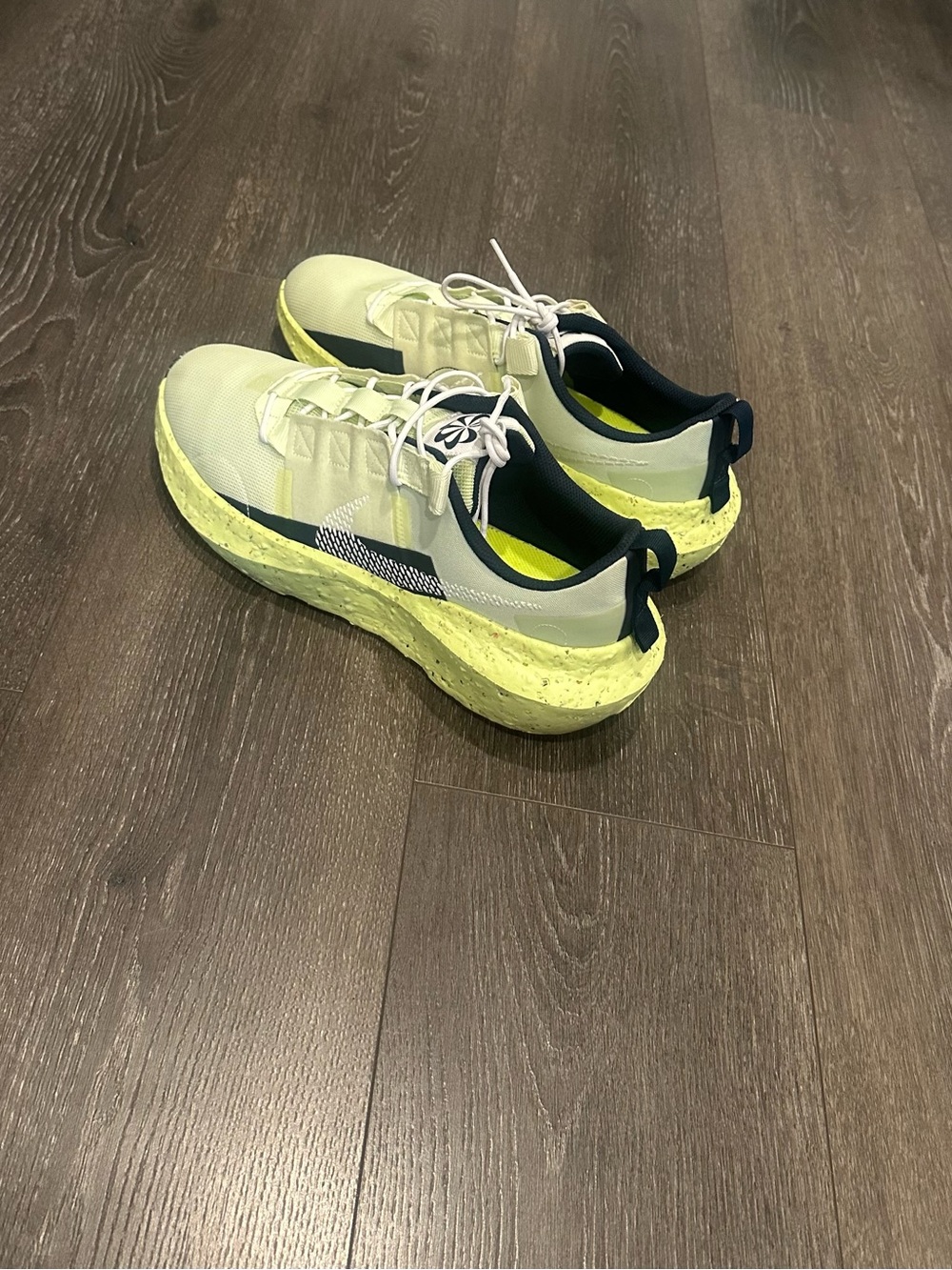 Nike Carter impact  Black and Neon Yellow Running Shoes